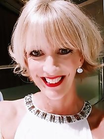 Chubby experienced strumpets are seducing their boyfriends